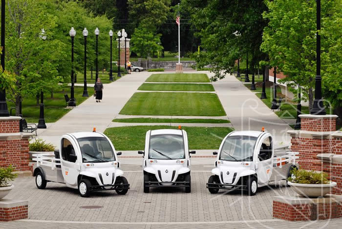 UTC electric cars Three UTC maintenance cars