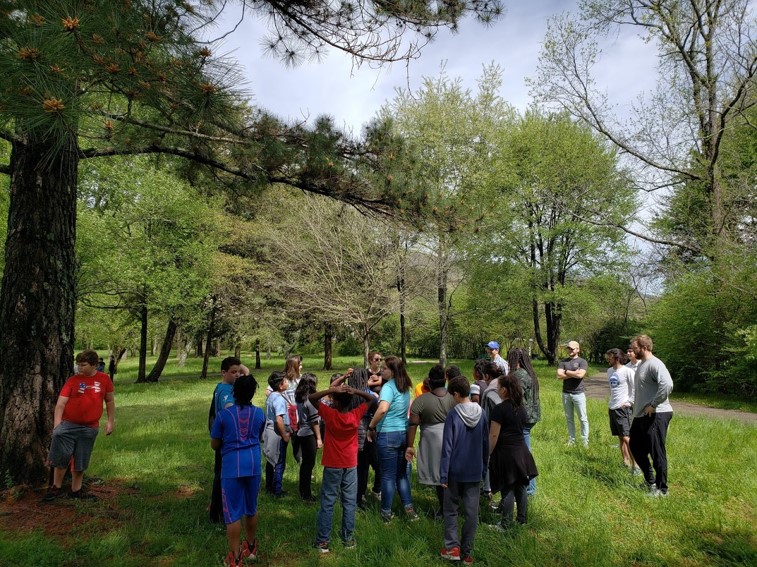 UTC students teaching elementary schools