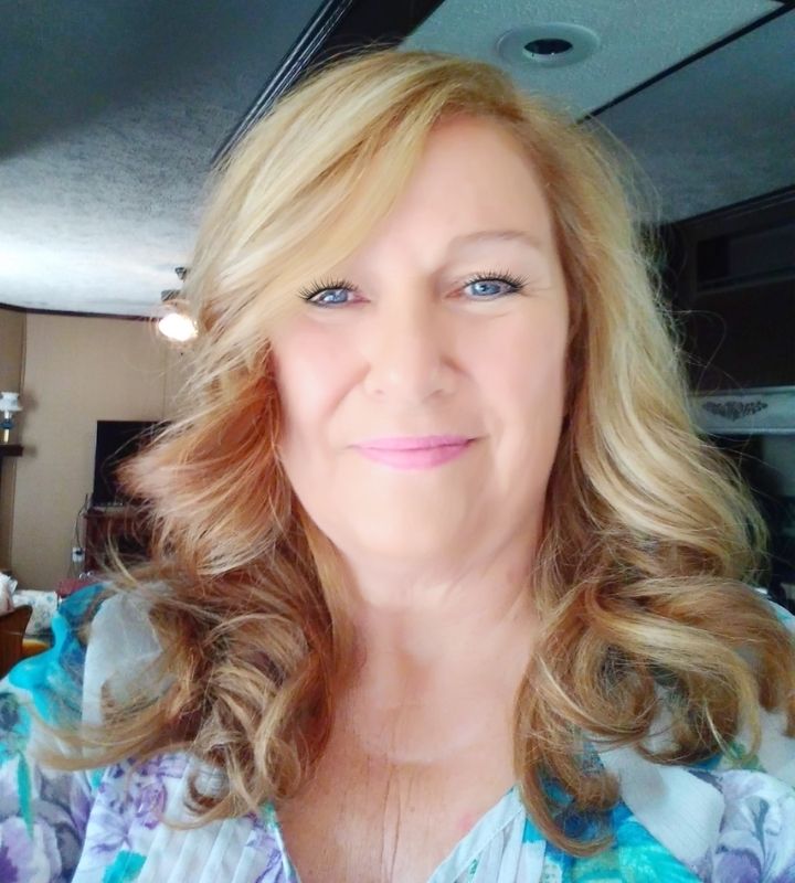 Suzette Bowers Headshot