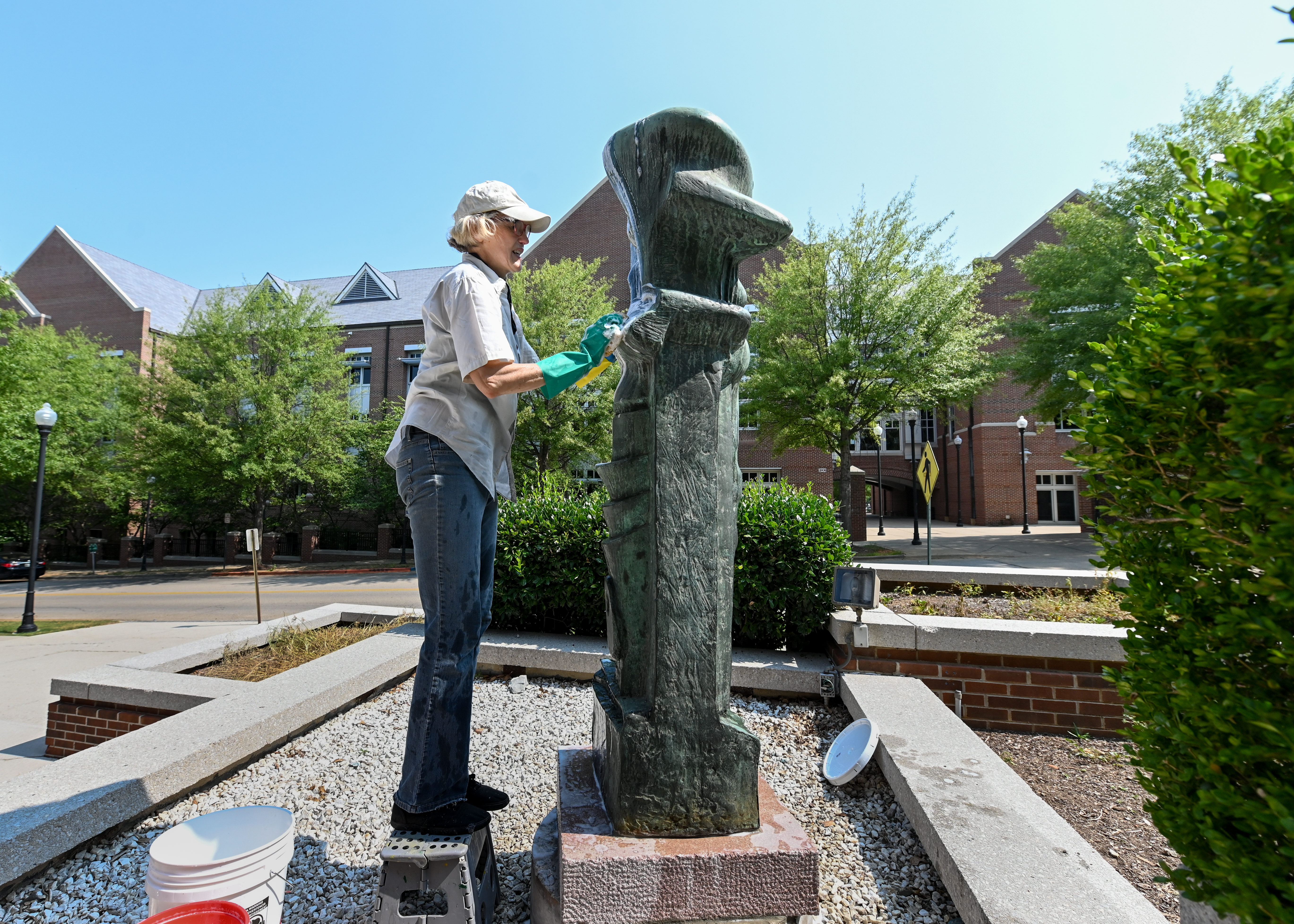 Sculpture restoration