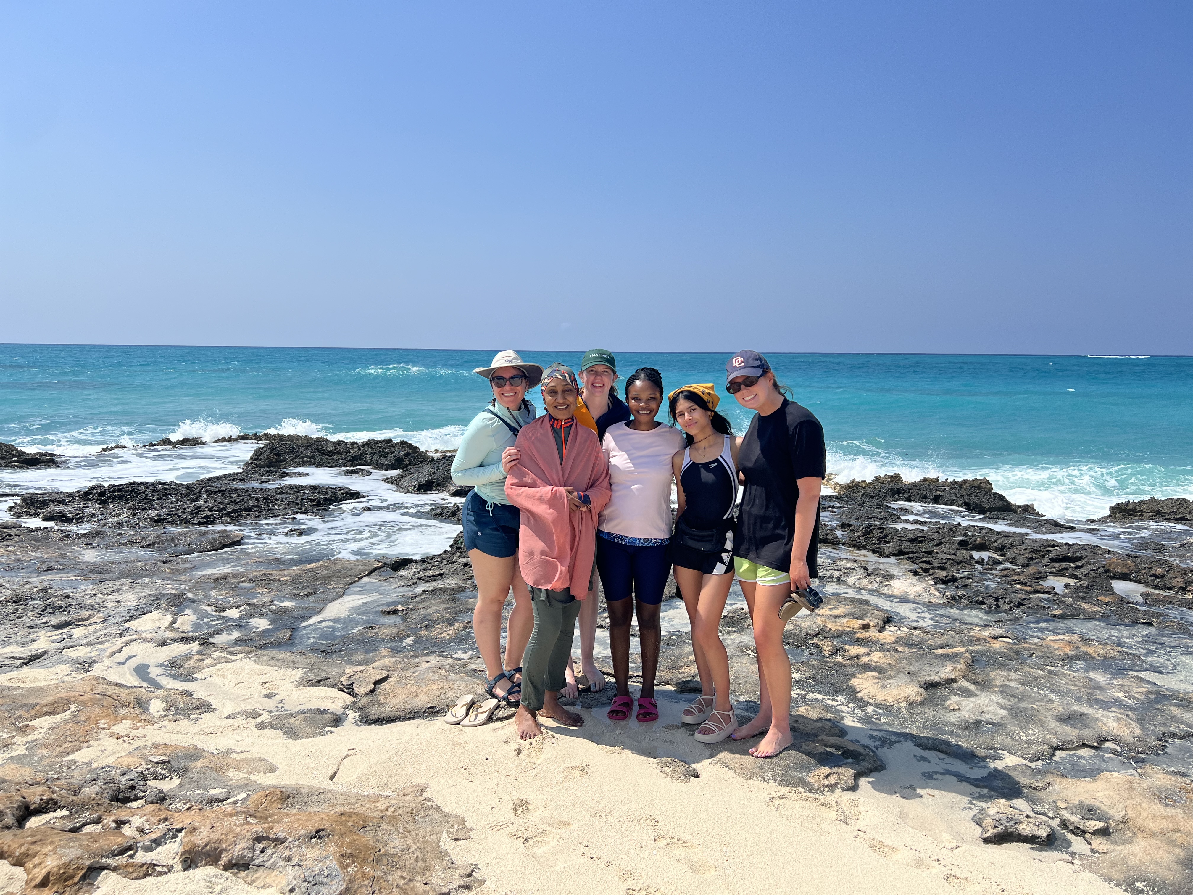 students in san salvador bahamas 