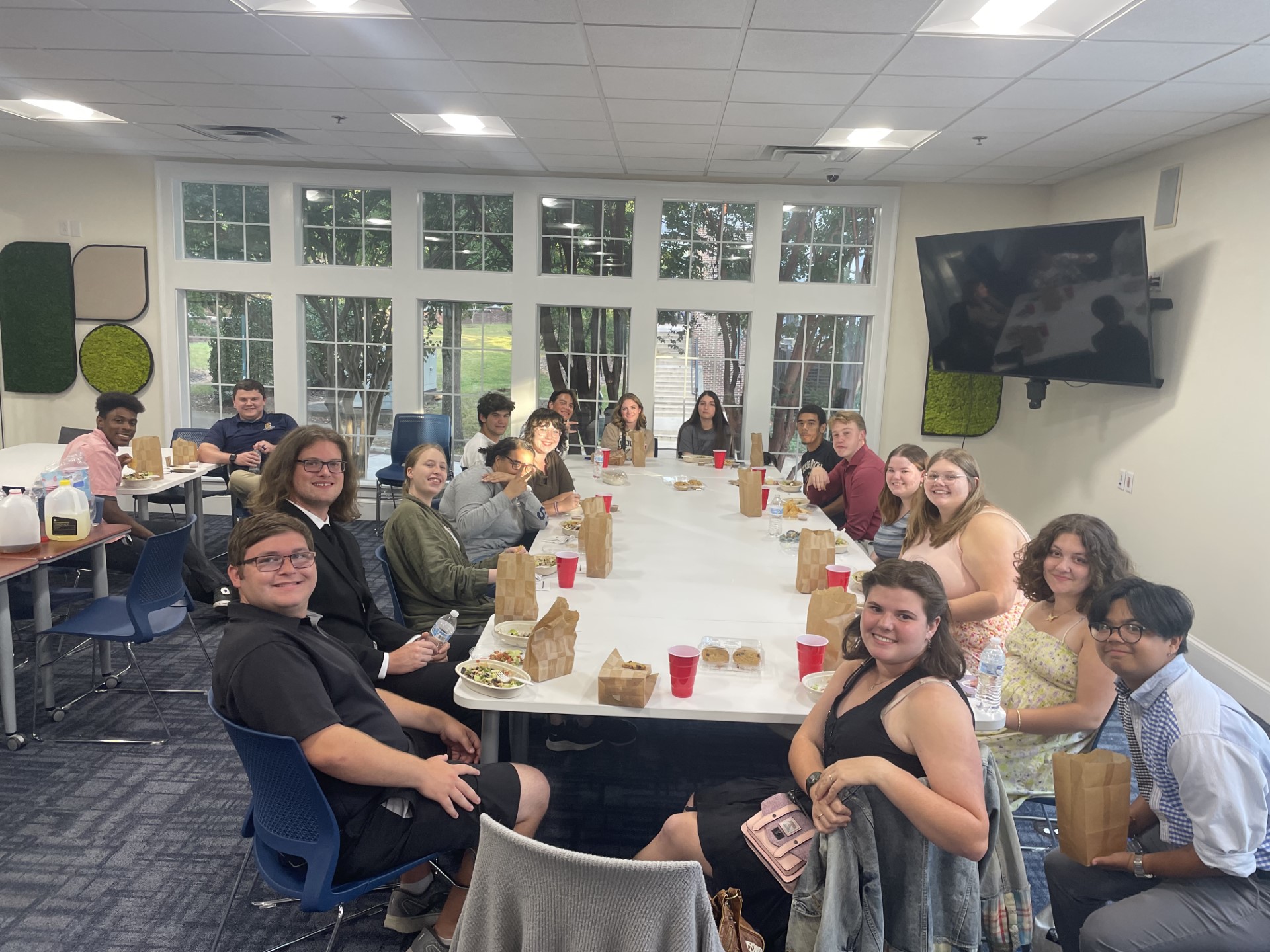 Music Row members having dinner before attending the symphony together! Music Row members having dinner before attending the symphony together!