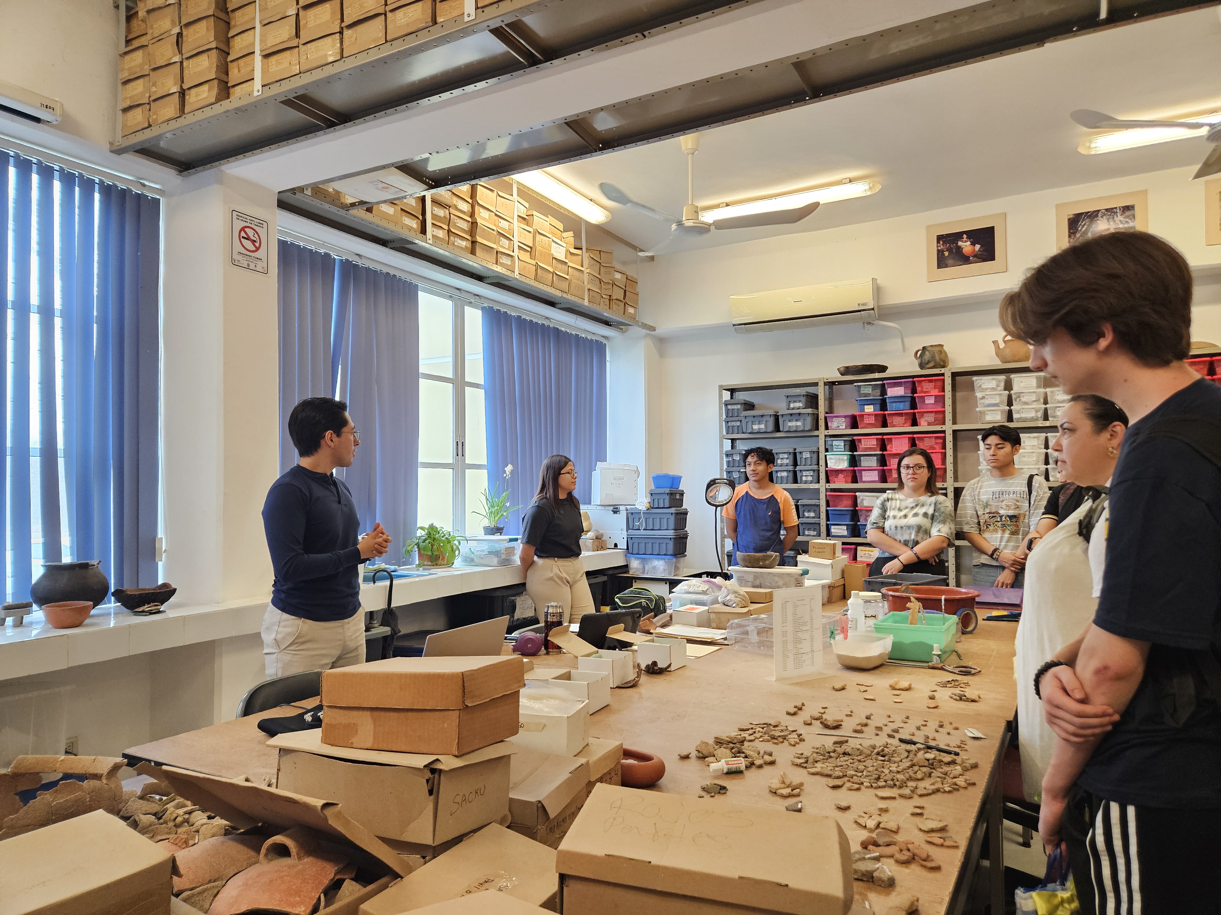 A&SRC Explorers tour the Ceramics Lab in UADY's Archaeology Department Students learn about the Ceramics Lab in UADY's Archaeology Department