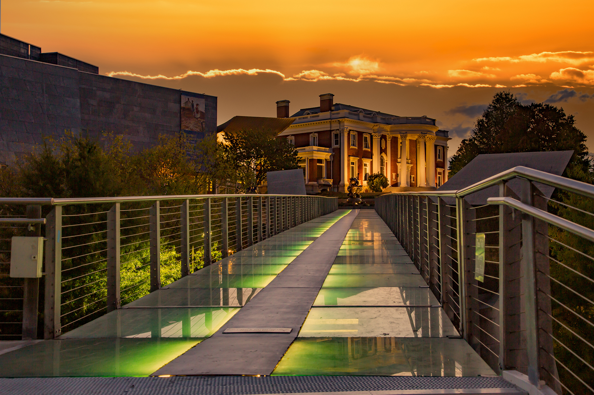 Hunter Museum at Sunset