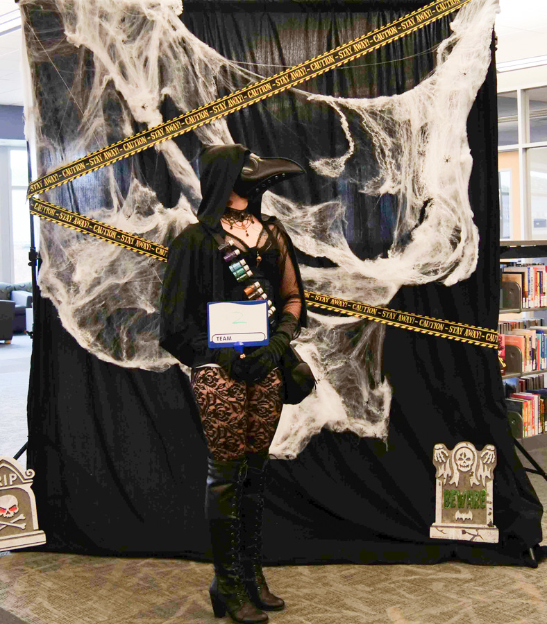 Pretty Plague Doctor