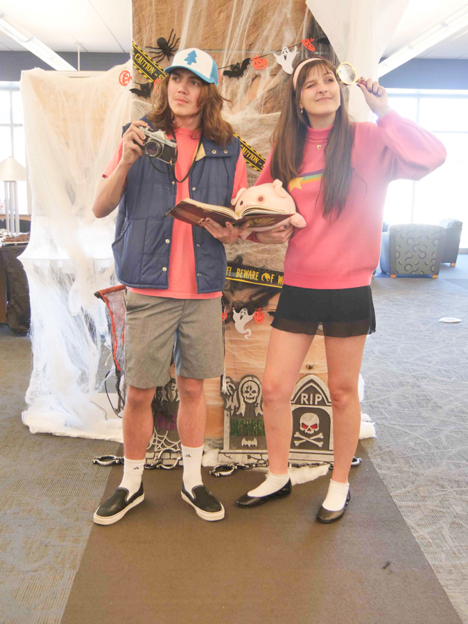 Mabel and Dipper from Gravity Falls