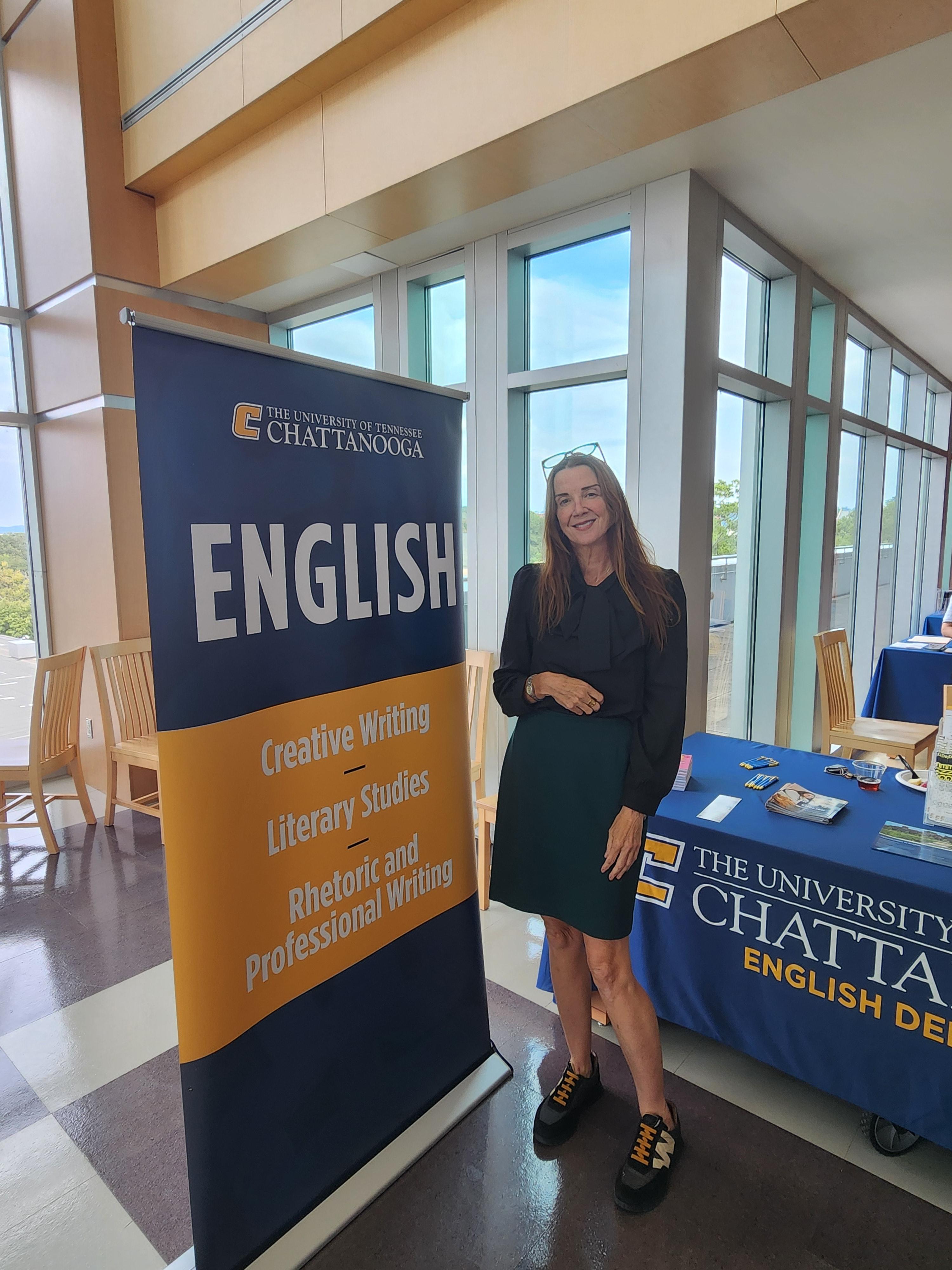 Dr. Palmer at Graduate School Fair