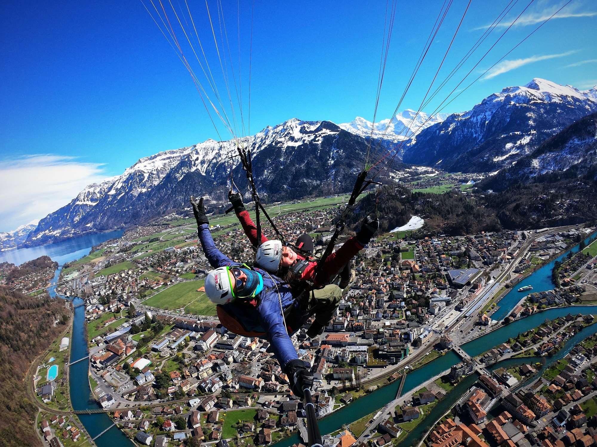 Paragliding in Switzerland