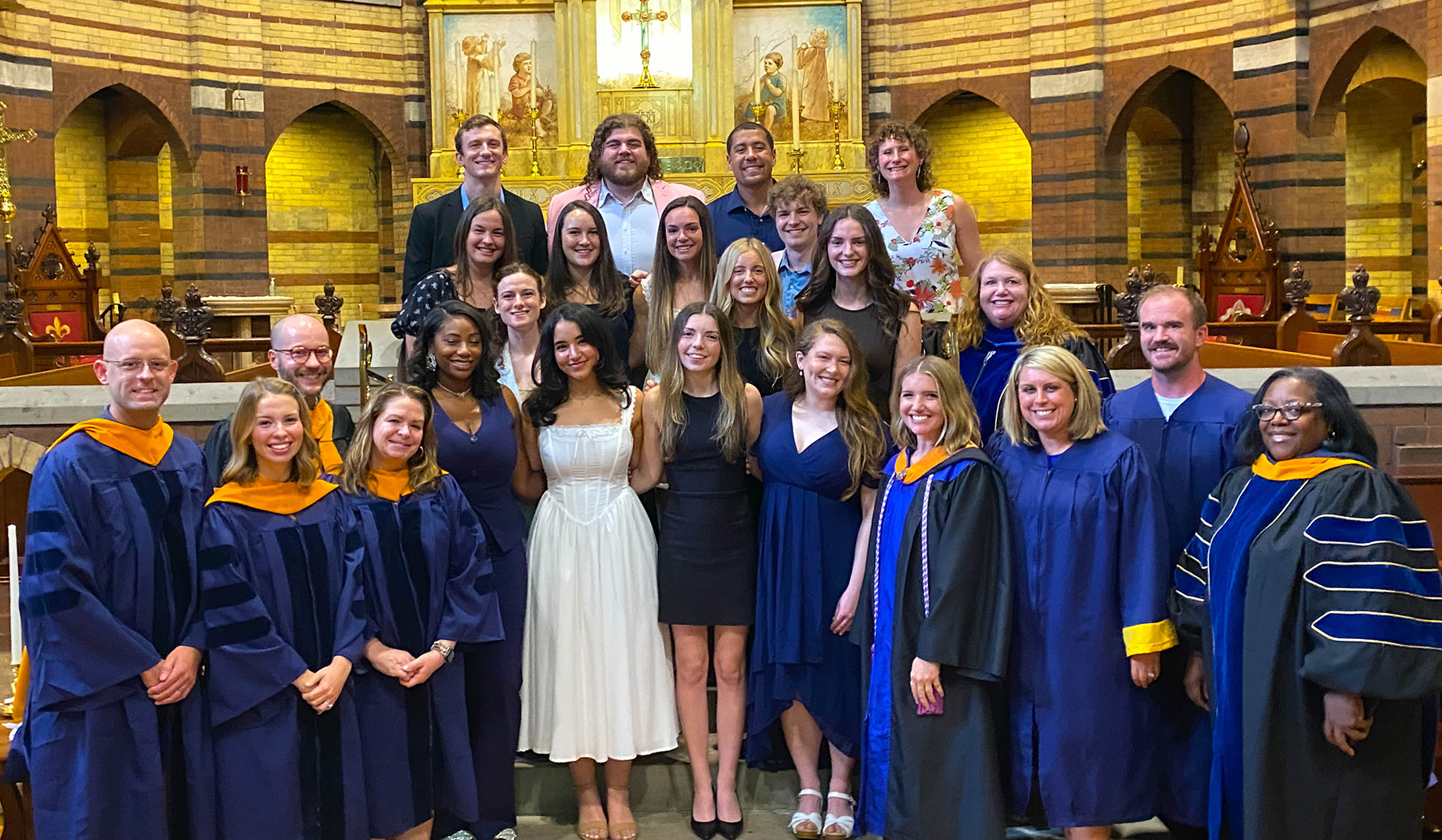 ABSN Students and Faculty attend the August 2026 Nursing Honors and Recognition Ceremony