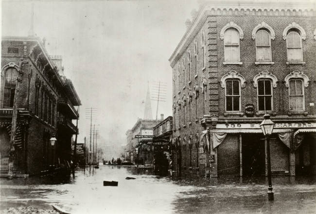 Downtown Chattanooga eye-level view, circa 1886. Courtesy of the University of Tennessee at Chattanooga Special Collections.