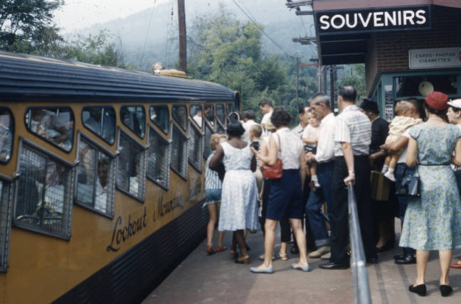Incline Railway partial view, circa 1960s. Courtesy of the University of Tennessee at Chattanooga Special Collections.
