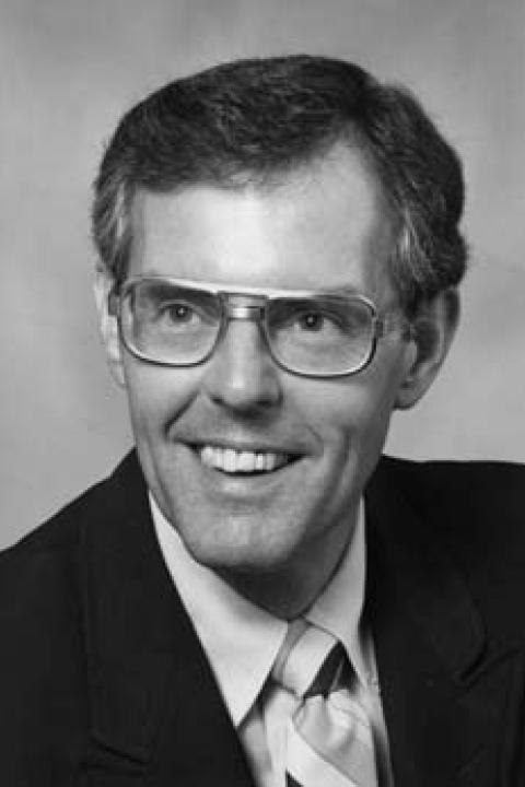 Dr. Fred Obear Headshot of Dr. Fred Obear