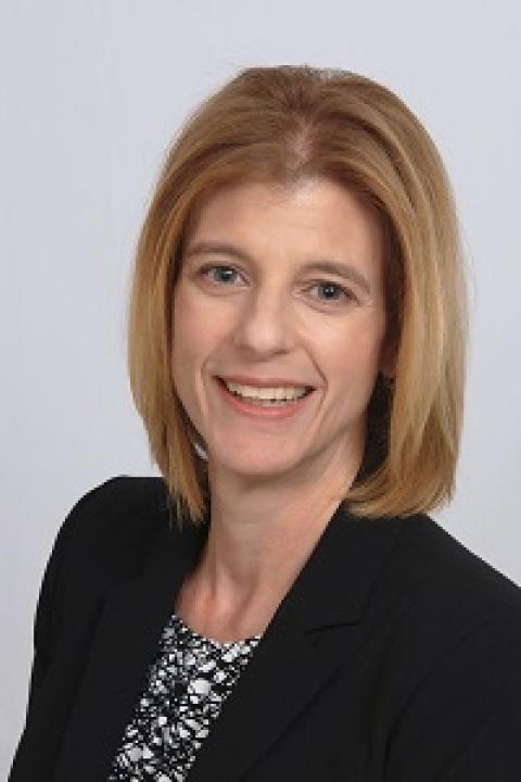 Lisa Piazza Lisa Piazza headshot
