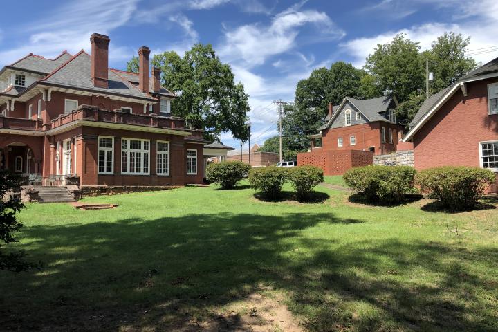 Patten House's Side Yard