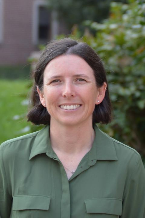 Headshot of Sarah Canatsey