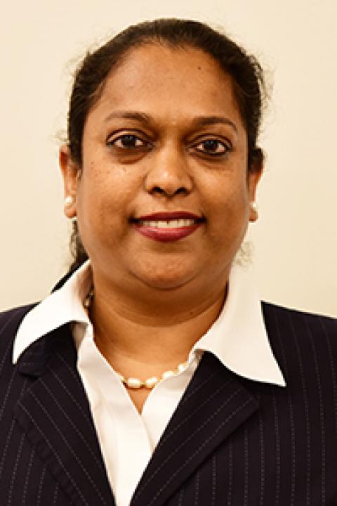 Savitha Pinnepalli headshot