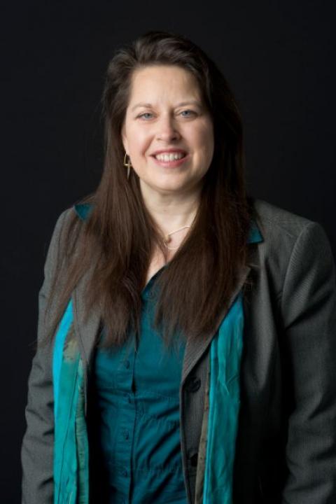 Michelle Deardorff Headshot 2 Michelle Deardorff Headshot 2