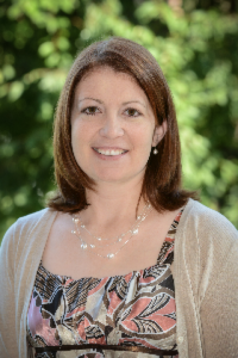 Jennifer Buckles Headshot