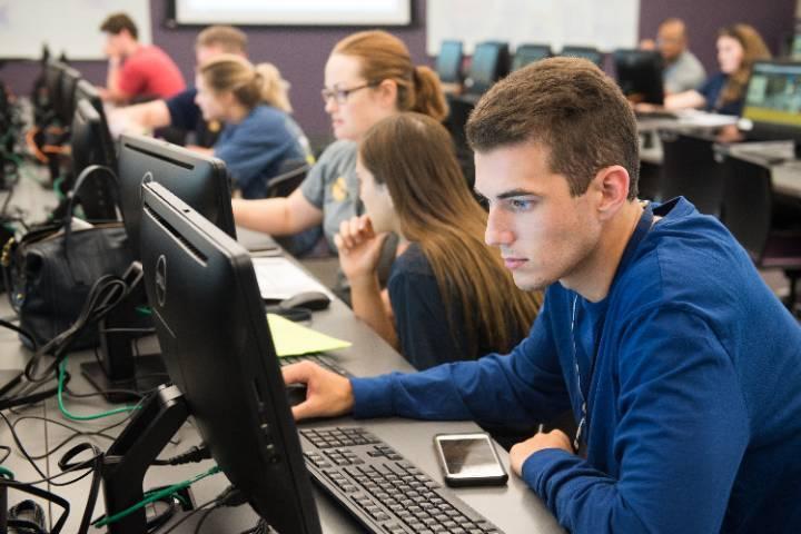 Students in a computer lab