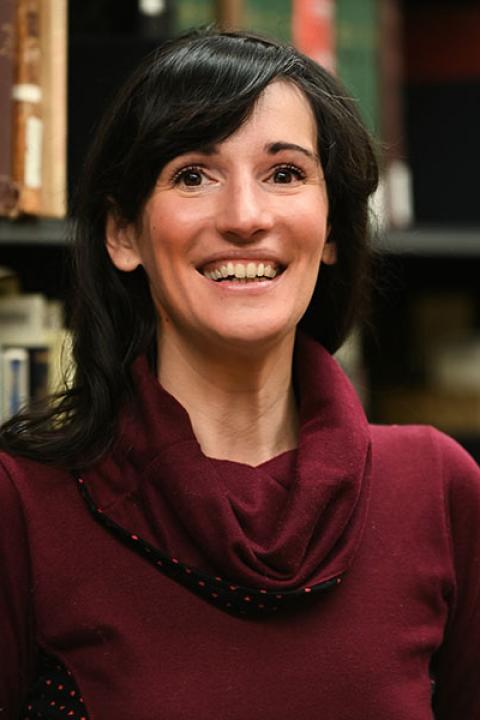 Headshot of Dr.Olivia Wolf.