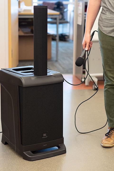 JBL Eon One Big Speakers (JBL Eon One)