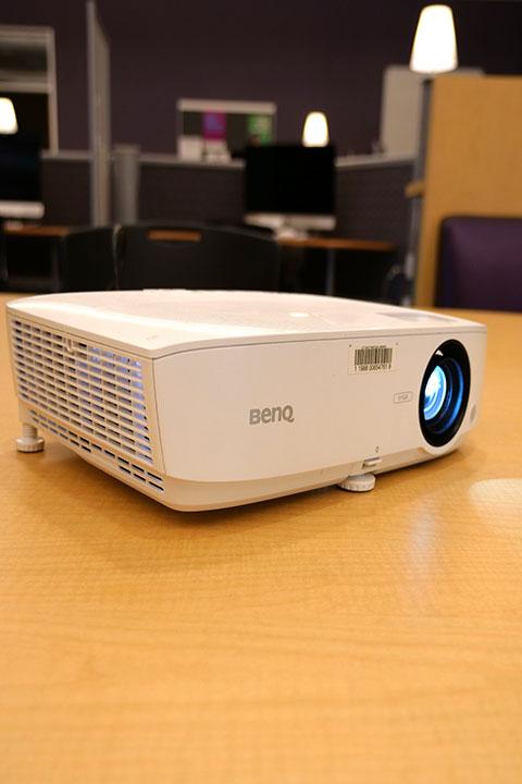 Medium Projector