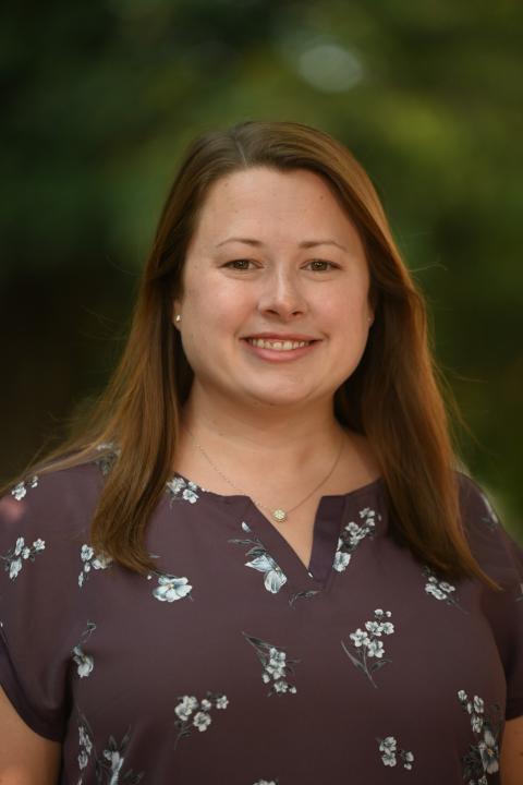 Meredith Barbee Headshot 