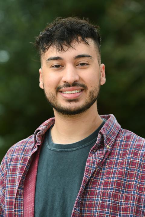 Omar Yasin Omar Yasin Headshot