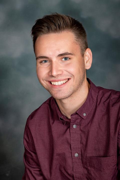 Headshot of Ethan McDaniel