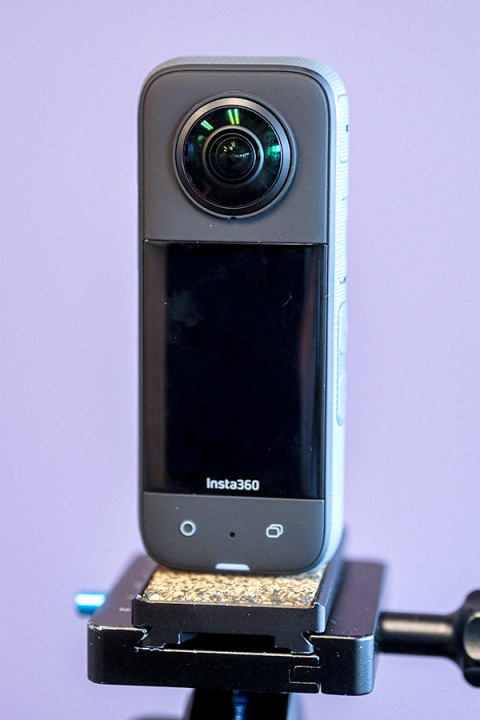 Insta360 X3 Camera Photograph of Insta360 X3 Camera