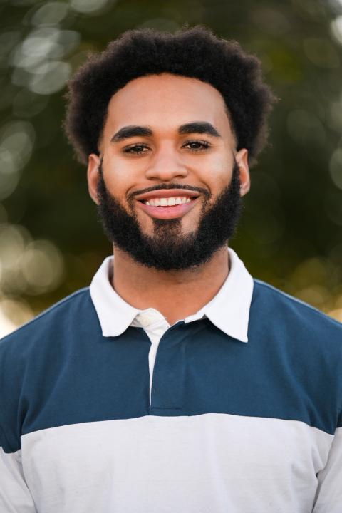 Laurenz Howard Headshot