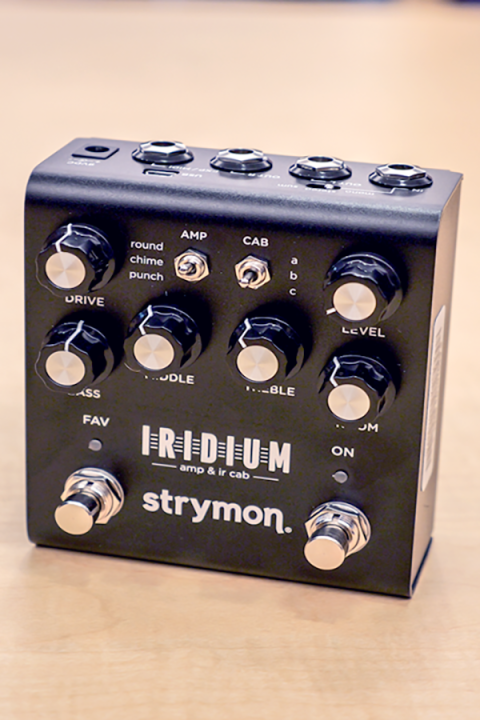 Photo of the Iridium Guitar Pedal Photo of the Iridium Guitar Pedal