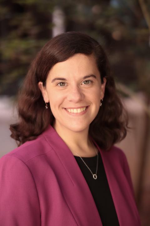 Headshot of Emily E Barr
