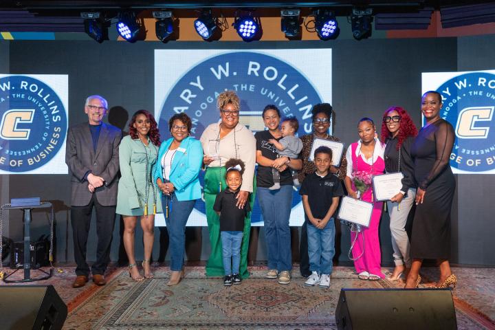 UVI Graduates and their families 