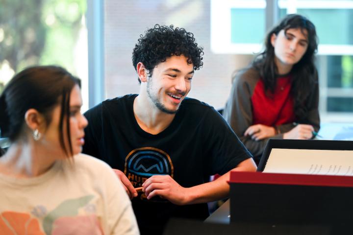Art History students review books in Special Collections at the UTC Library