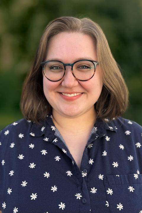 Cicely Lardizabal Cicely Lardizabal