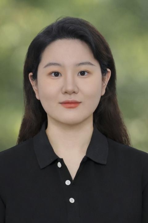 Photo of Arielle Yang