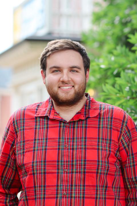 Mark Mariani headshot