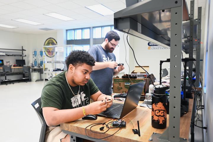Students work Wednesday, Apr. 5, 2023 in the new Mechatronics lab in the Engineering and Computer Science building.