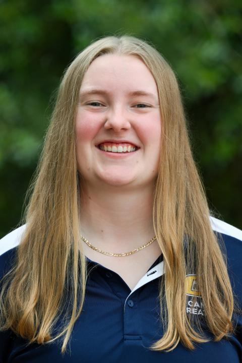 Caroline Jacobs Headshot