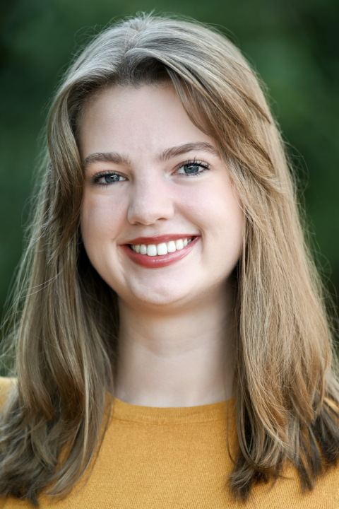 Kaci Landham Headshot