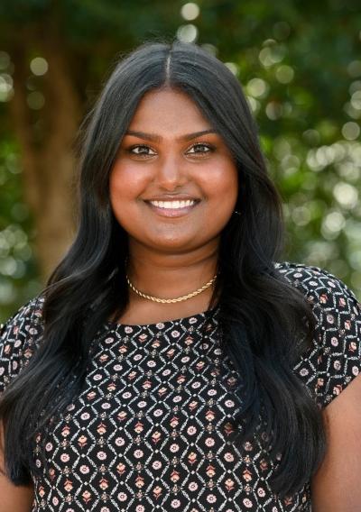 Varsha Kommireddi Headshot