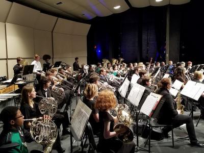 Honor Band in concert on stage