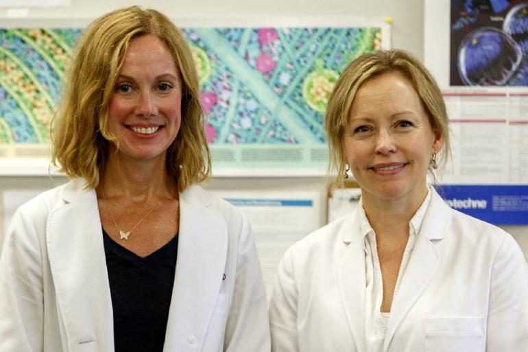 Photo of Elizabeth Forrest and Dawn Richards Photo of Elizabeth Forrest and Dawn Richards