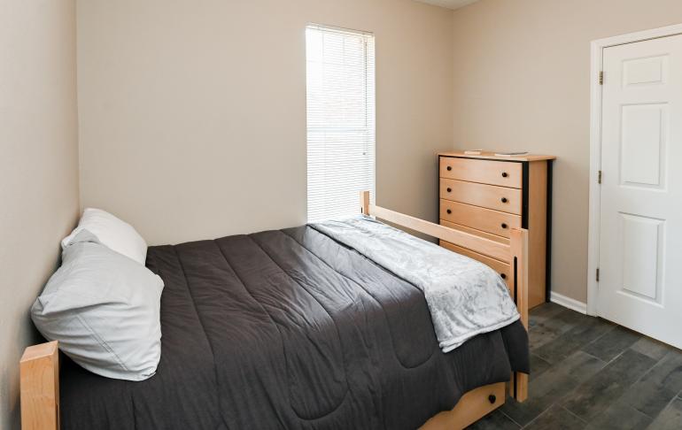 Housing SC Private Bedroom