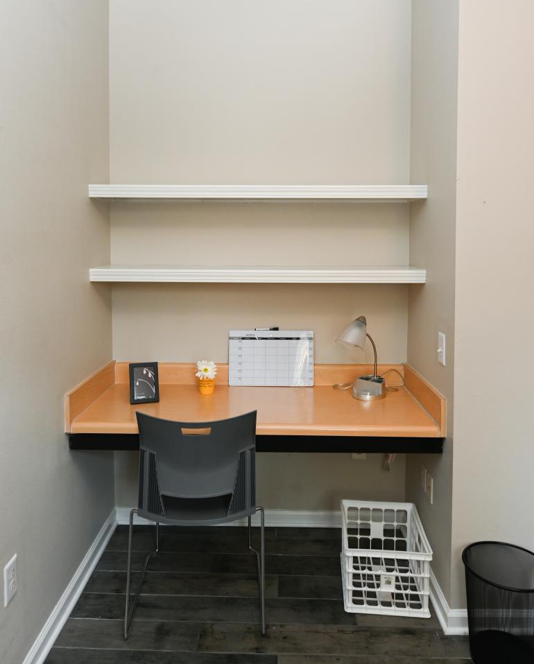 Housing SC Private Bedroom desk