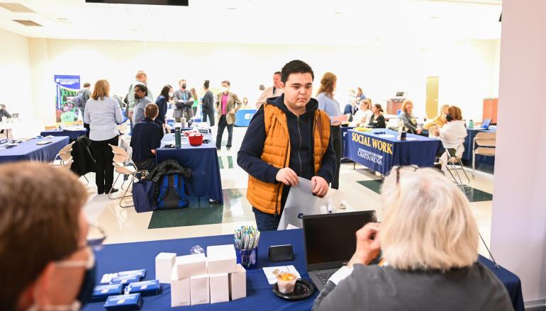 Students explore majors at the Spring 2022 Majors and Minors Fair Students explore majors at the Spring 2022 Majors and Minors Fair
