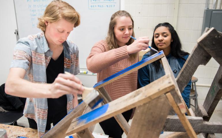 students in space and sequence class