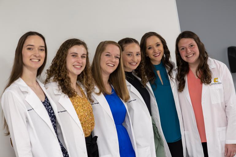 UTC DPT 2025 White Coat Small Group II UTC DPT 2025 White Coat Small Group II