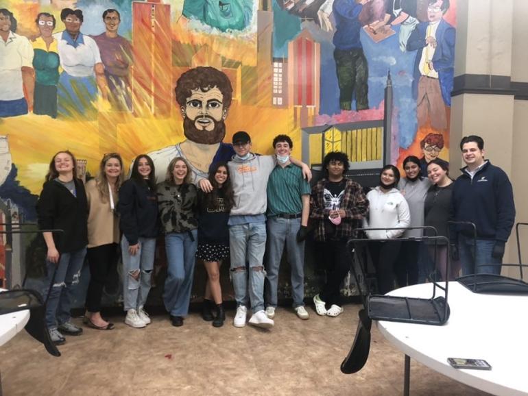 Photo of the AdvanceU members in 2021